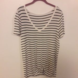 Black and white stripped t shirt